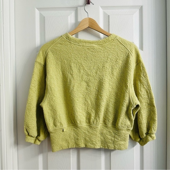 Lululemon Top Textured Crewneck Pullover Sweatshirt Dew Green Light Size 4 Small - Picture 5 of 7